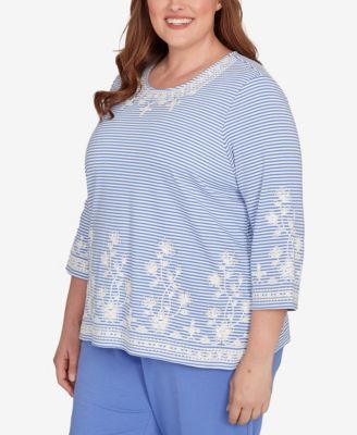 Plus Size Casual Vibe Embellished Striped Crew Neck Top