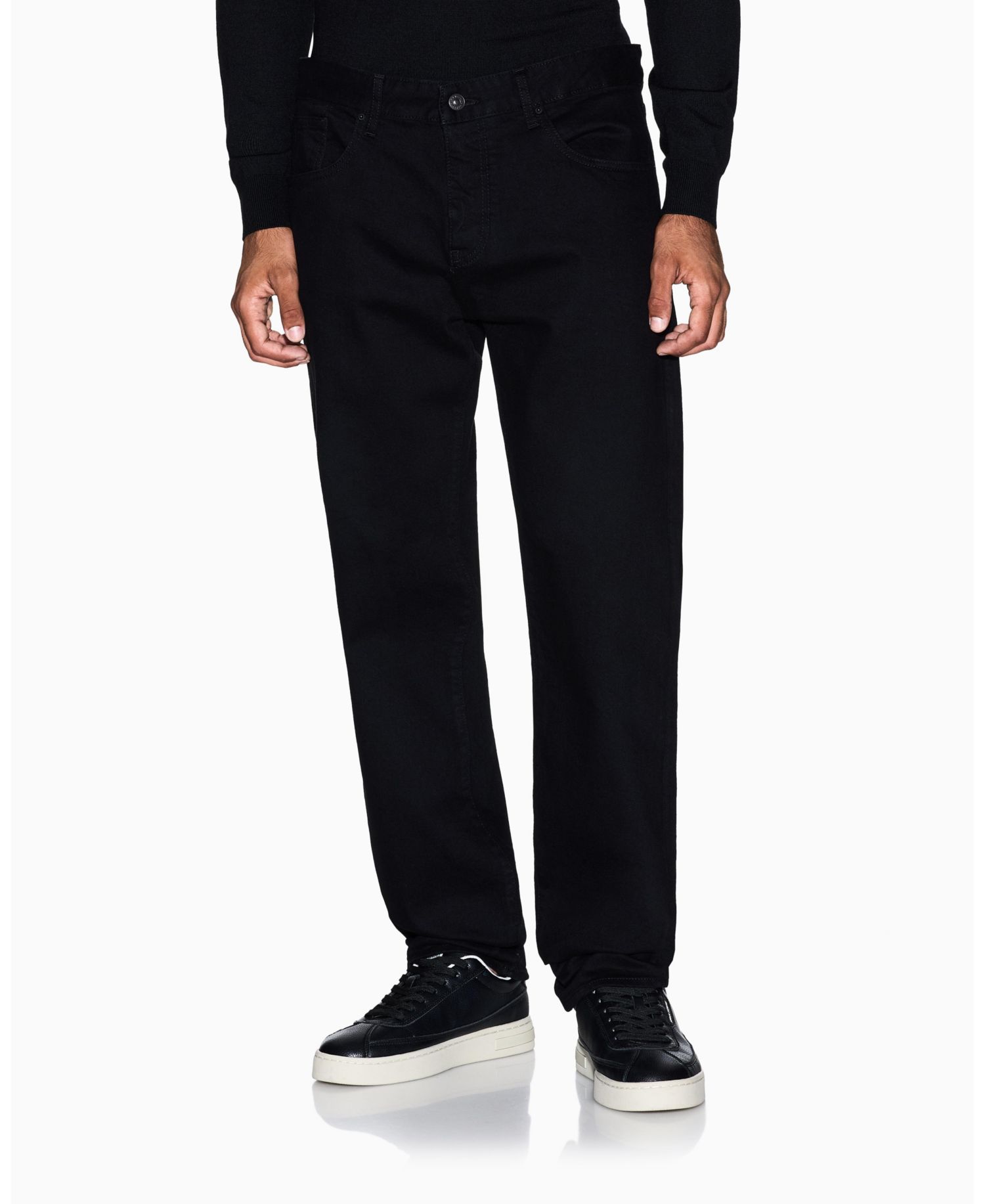 Men's J16 Straight Comfort Denim Jeans