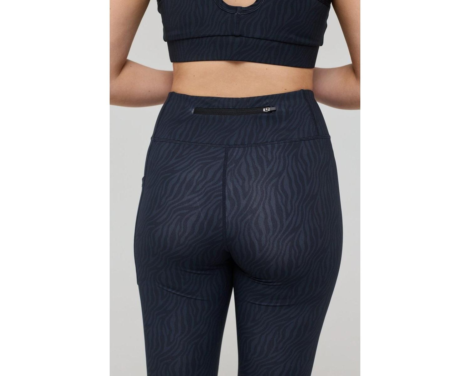 Women's Infinite High Waisted Leggings - Black Tiger