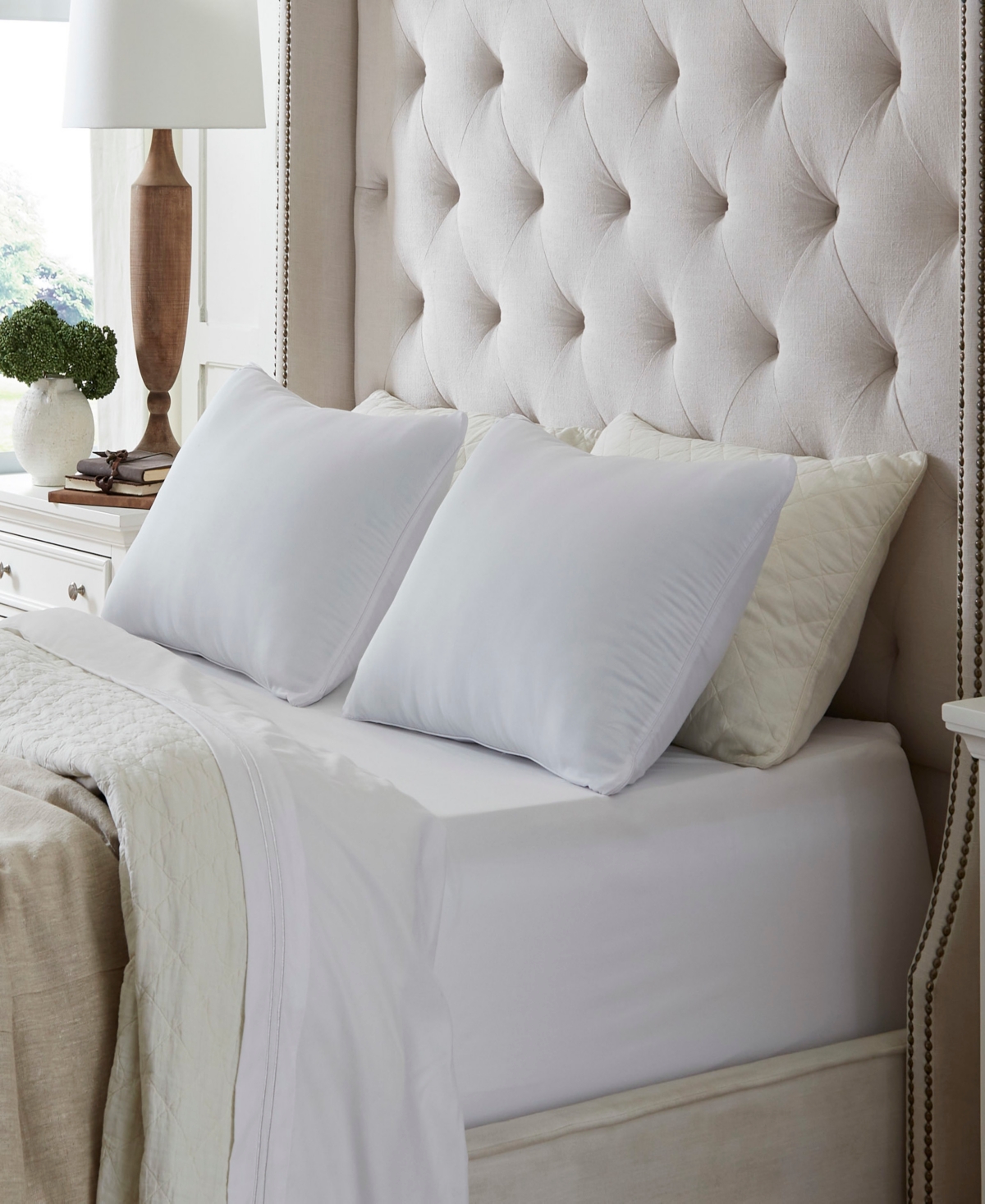 La-z-boy Soft Medium Density Fiber Pillow, Standard/queen In White