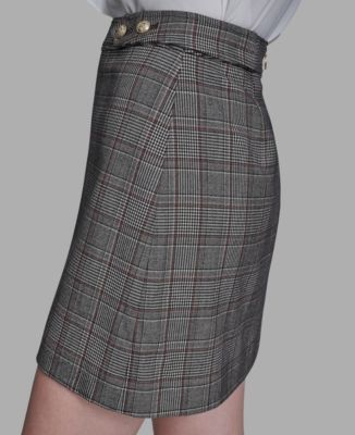 Women's Buttoned Plaid Mini Skirt