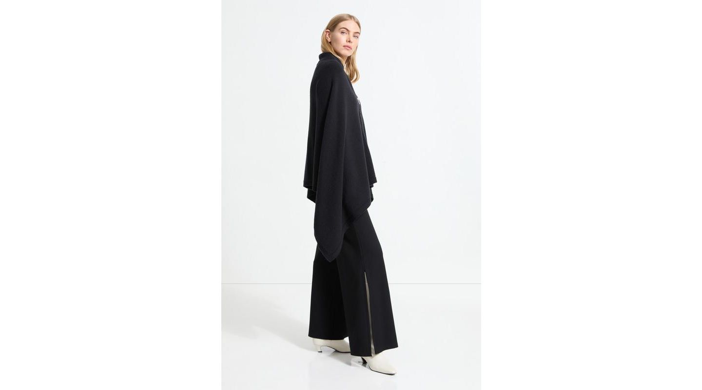 Женская накидка Marcella Mika Italian Merino Wool Asymmetric-Hem Knit Cape with Zip, цвет: Чёрный — фото 4