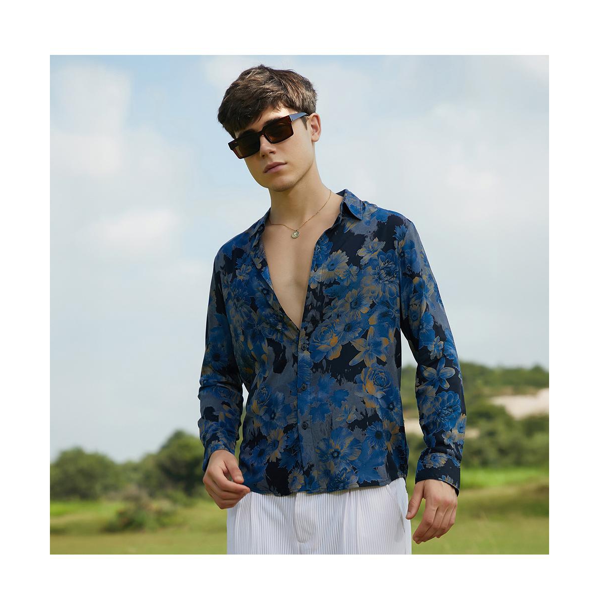 Campus Sutra Men's Bi-Hue Daisy Shirt