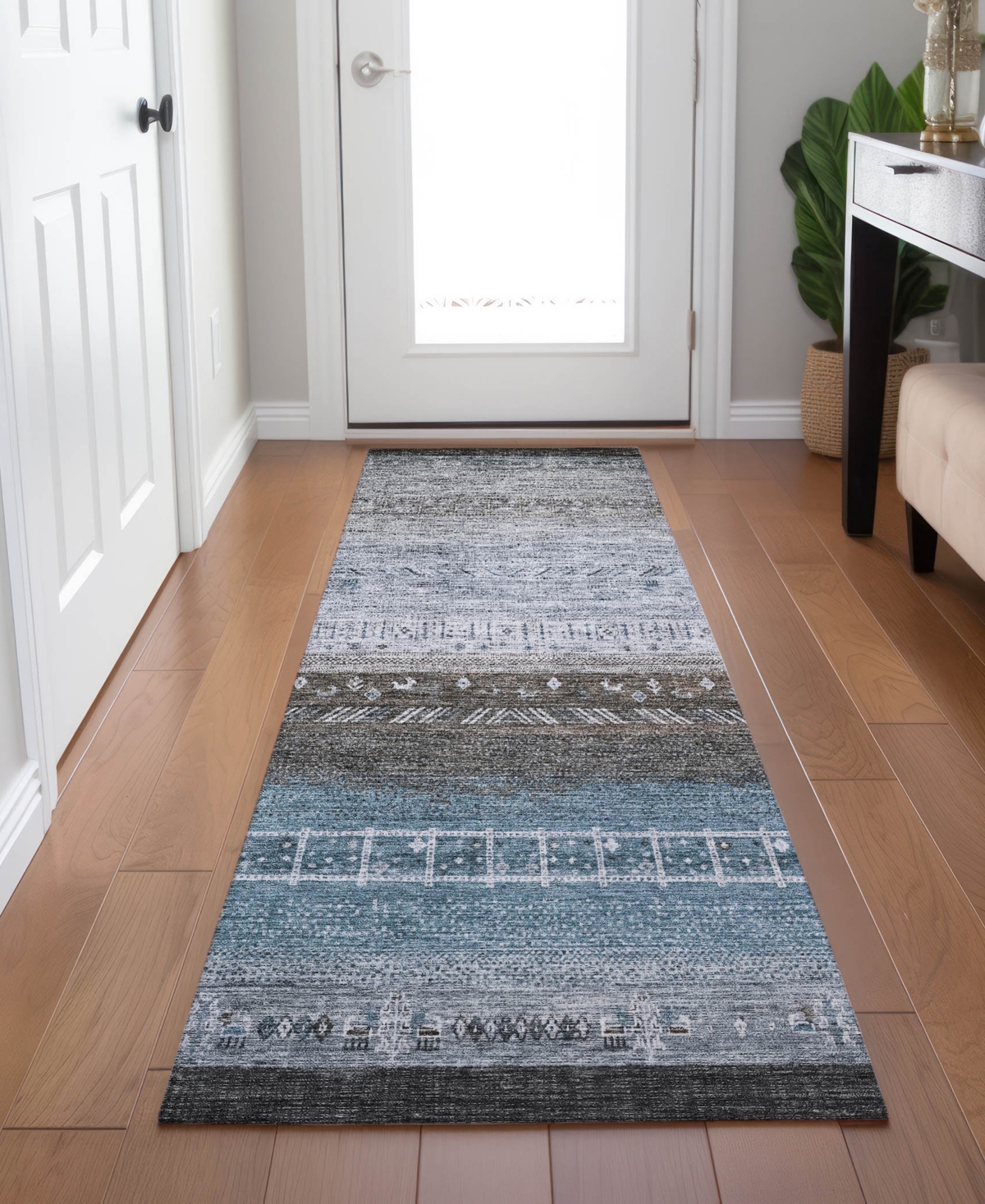 Dalyn Karaj Kj7 2'3"x7'6" Runner Area Rug In Blue