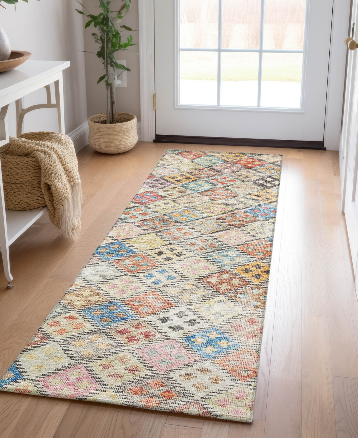 Dalyn Solace Sl6 2'3"x7'6" Runner Area Rug In Multi