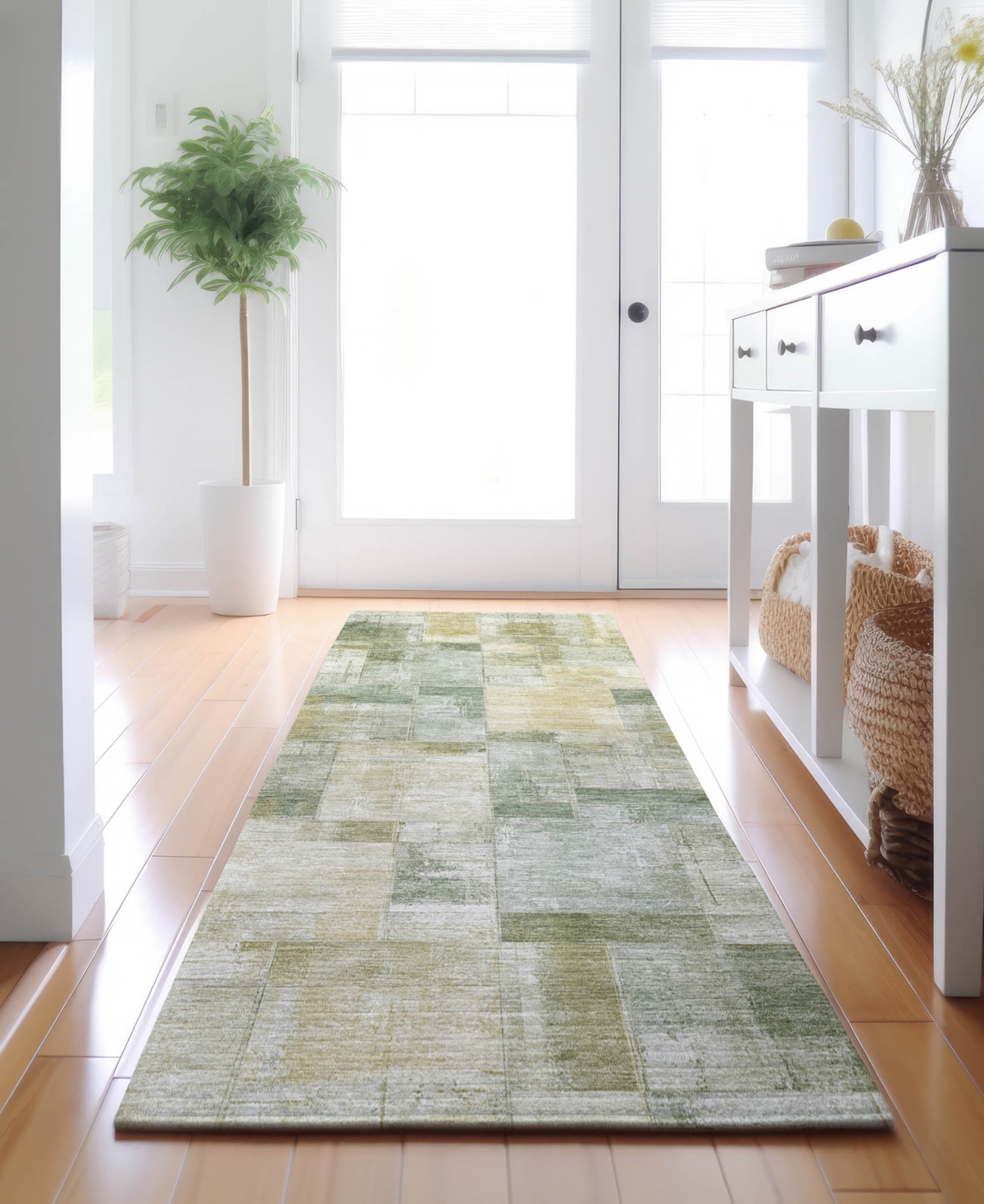 Dalyn Ravenna Rn4 2'3"x7'6" Runner Area Rug In Green