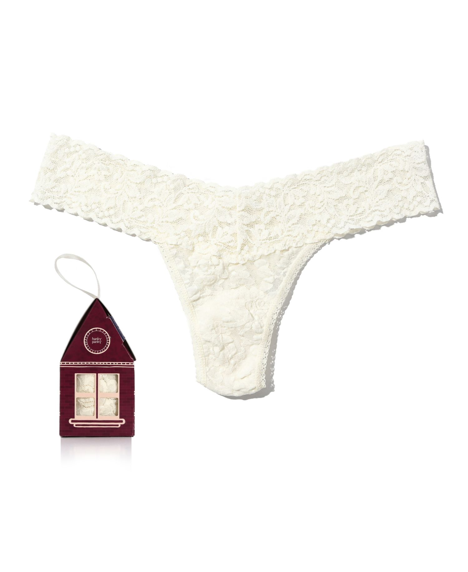 Women's Signature Lace Low Rise Single Pack Thong Underwear