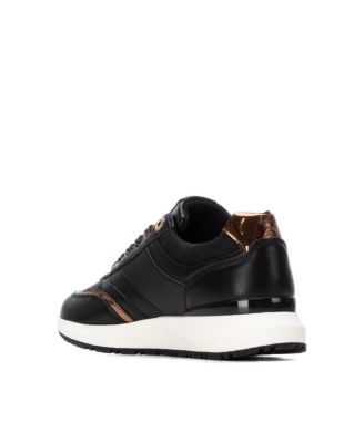 Women's Casual Sneakers By XTI