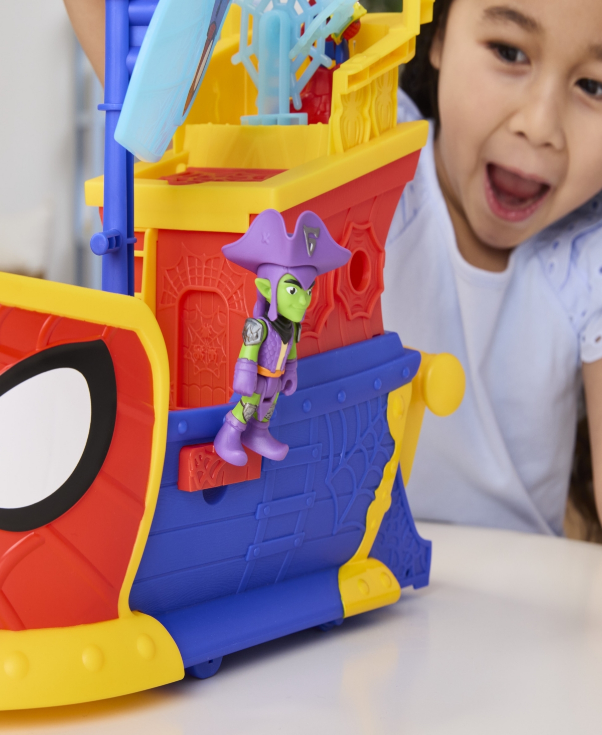 Spidey And His Amazing Friends Marvel Water-webs Webs Ahoy Bubble Pirate Ship In Transparent