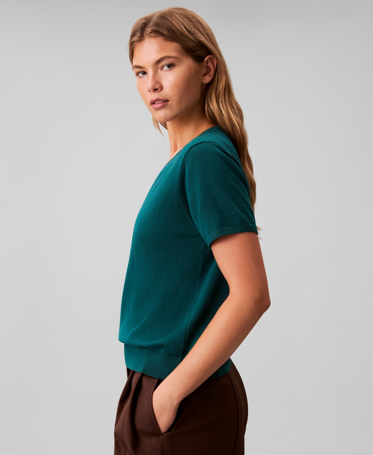Calvin Klein Women's Short Sleeve V-neck Sweater In Blue