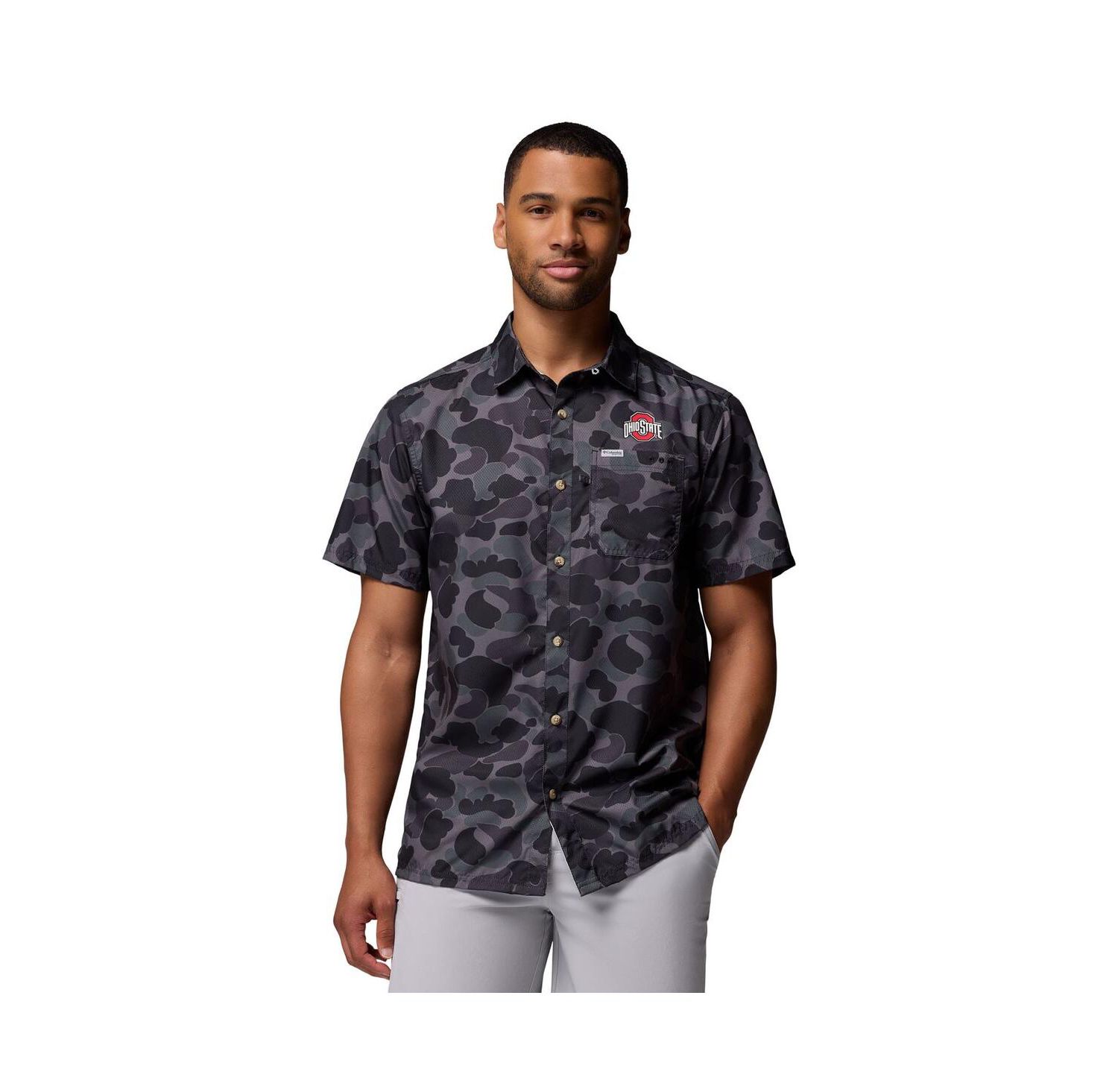 Men's Black Ohio State Buckeyes Super Slack Tide Omni-Wick Button-Up Shirt
