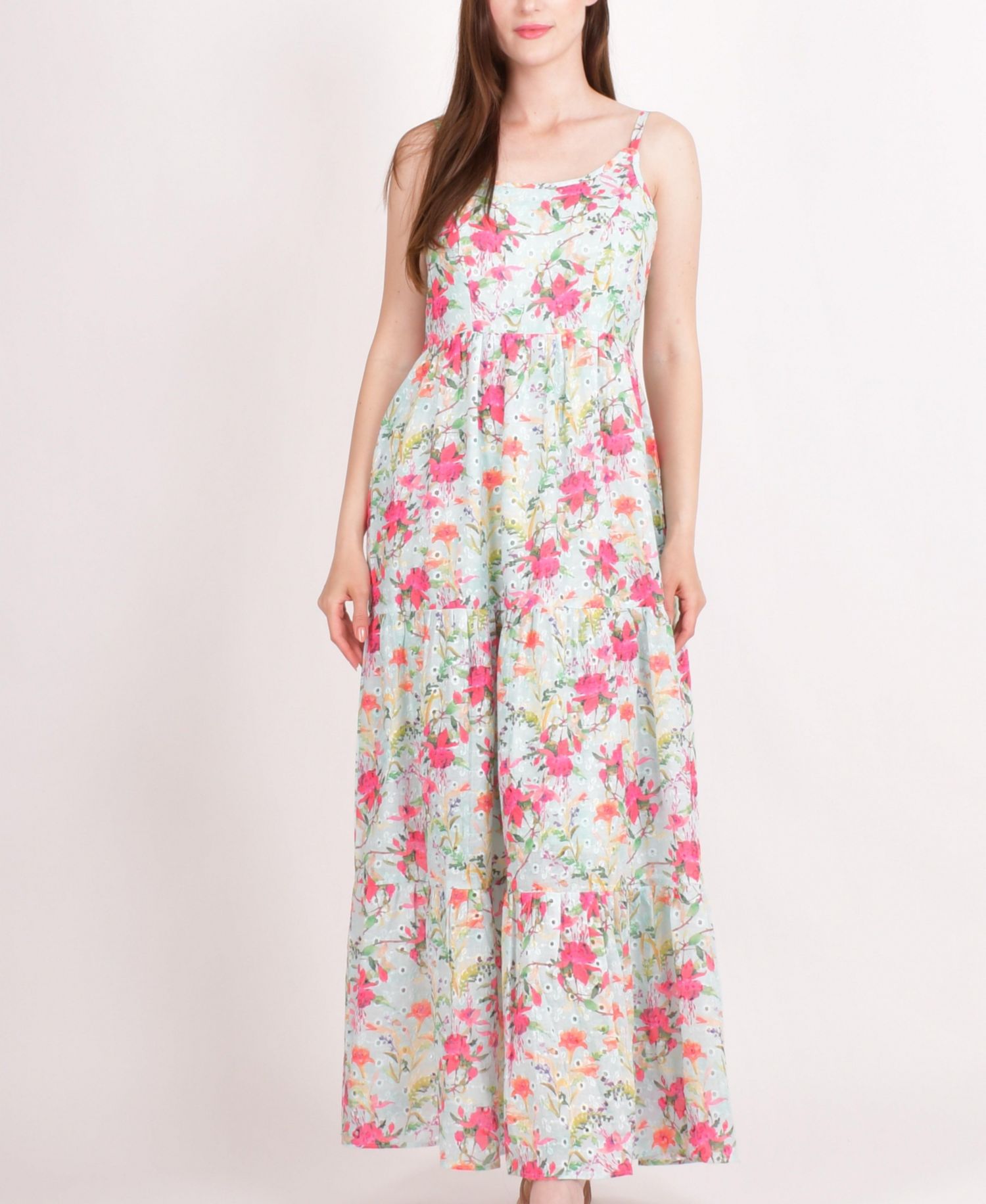 Women's White Floral Tiered Maxi Dress