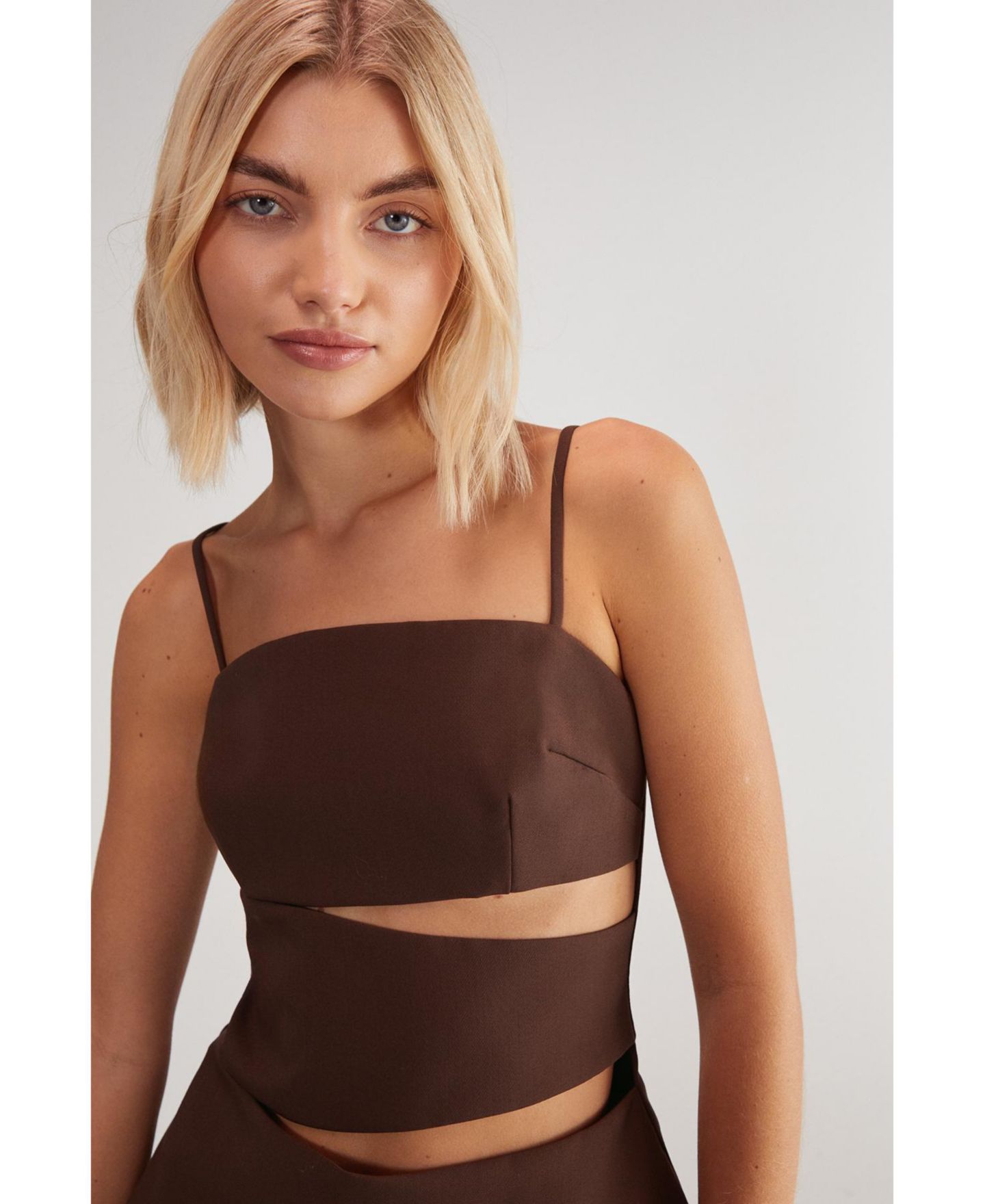 Женский топ Nasty Gal Premium Tailored Cut Out Longline, цвет: Шоколадный коричневый — фото 5