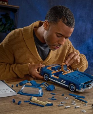 Hot Wheels Mercedes-Benz 300 SL Building Toy Kit, 1600 Pieces