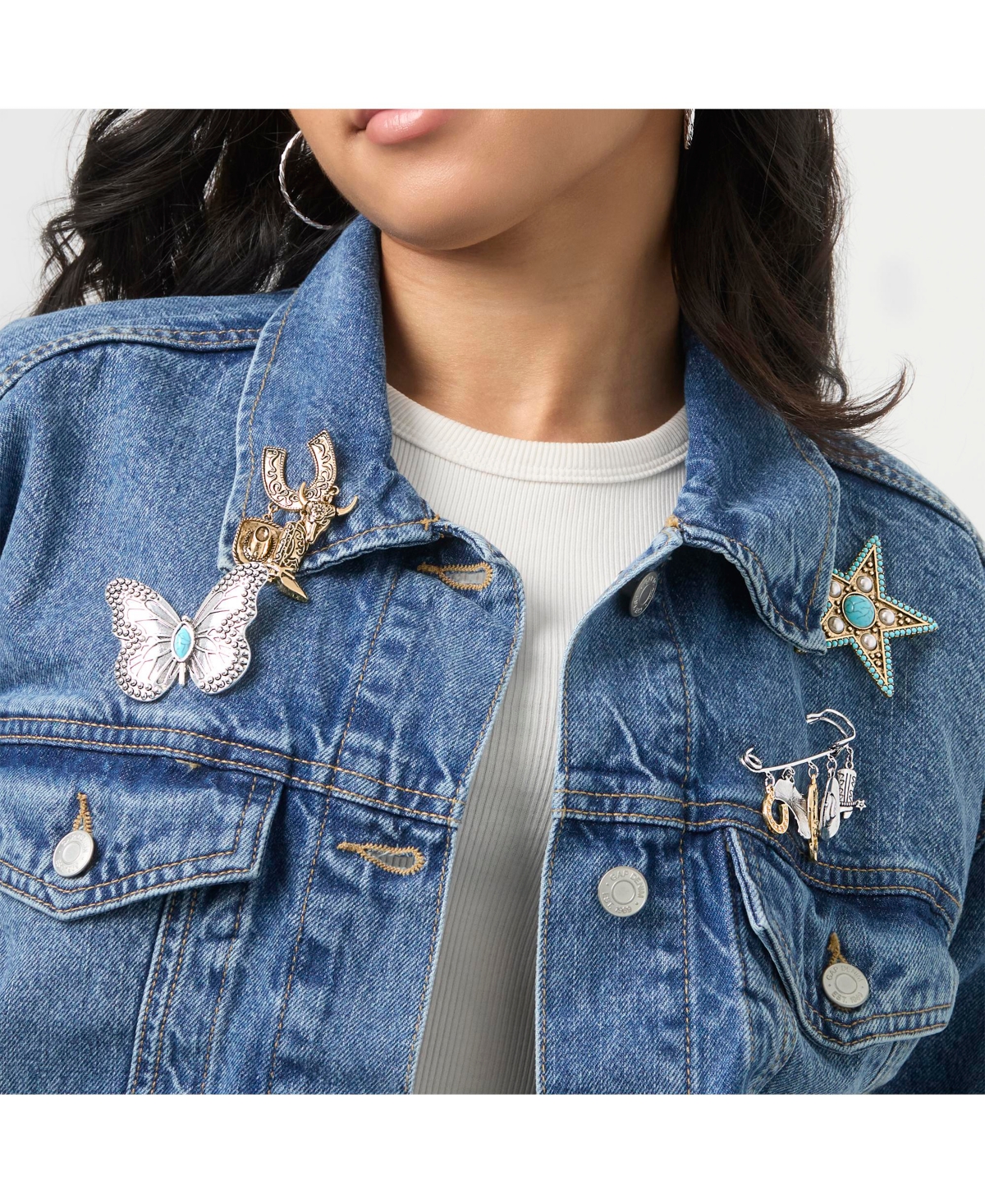 Jessica Simpson Turquoise Star Pin with Crystal Accents