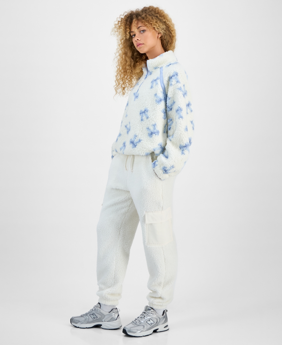 Hippie Rose Juniors' Sherpa Cargo Jogger Pants