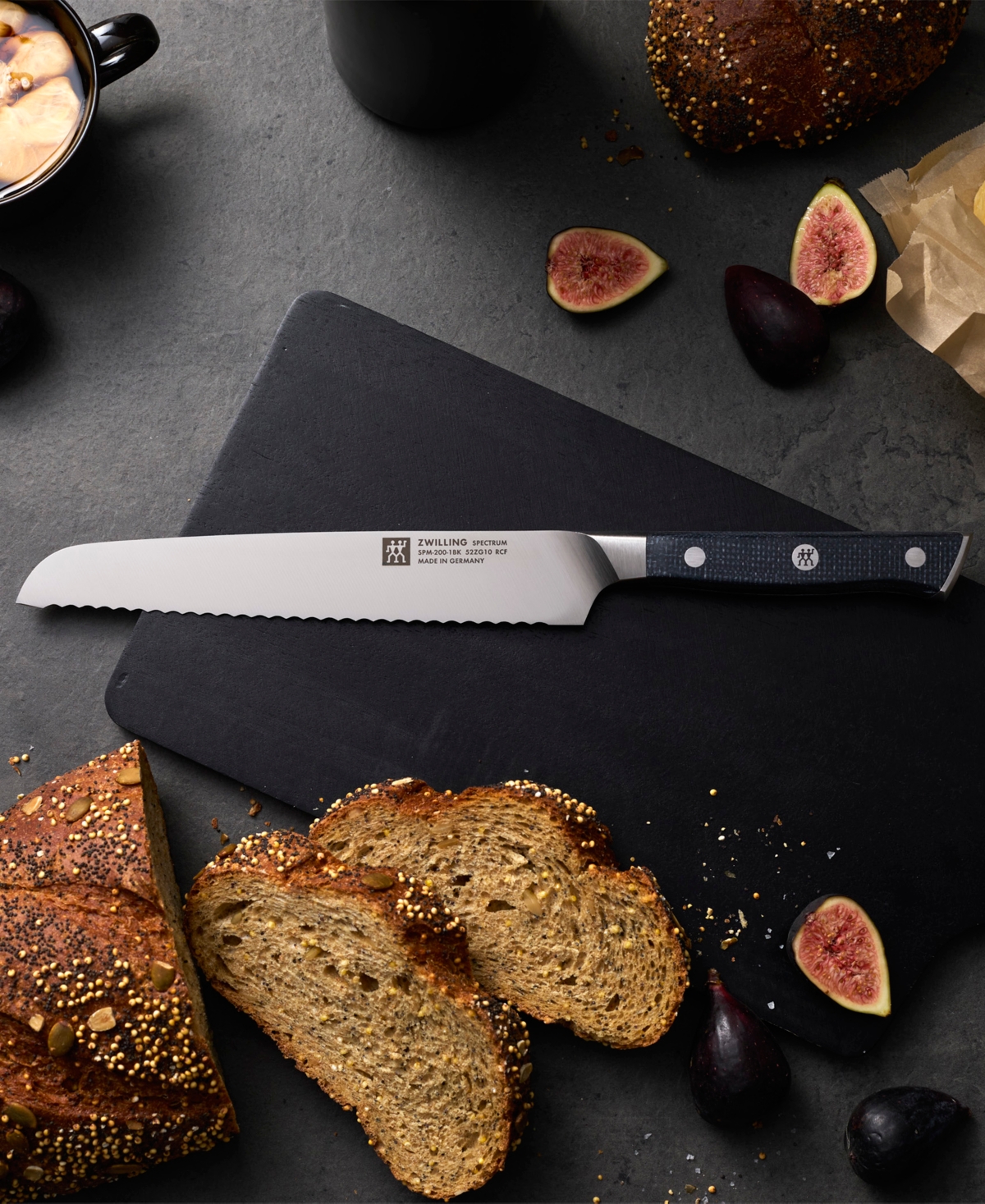 Zwilling Spectrum 8-inch Bread Knife In Black