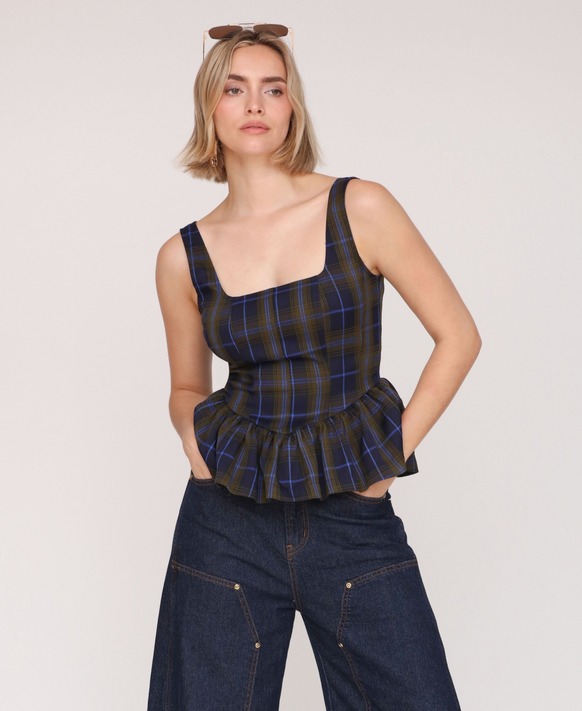 Avec Les Filles Women's Plaid Peplum Top