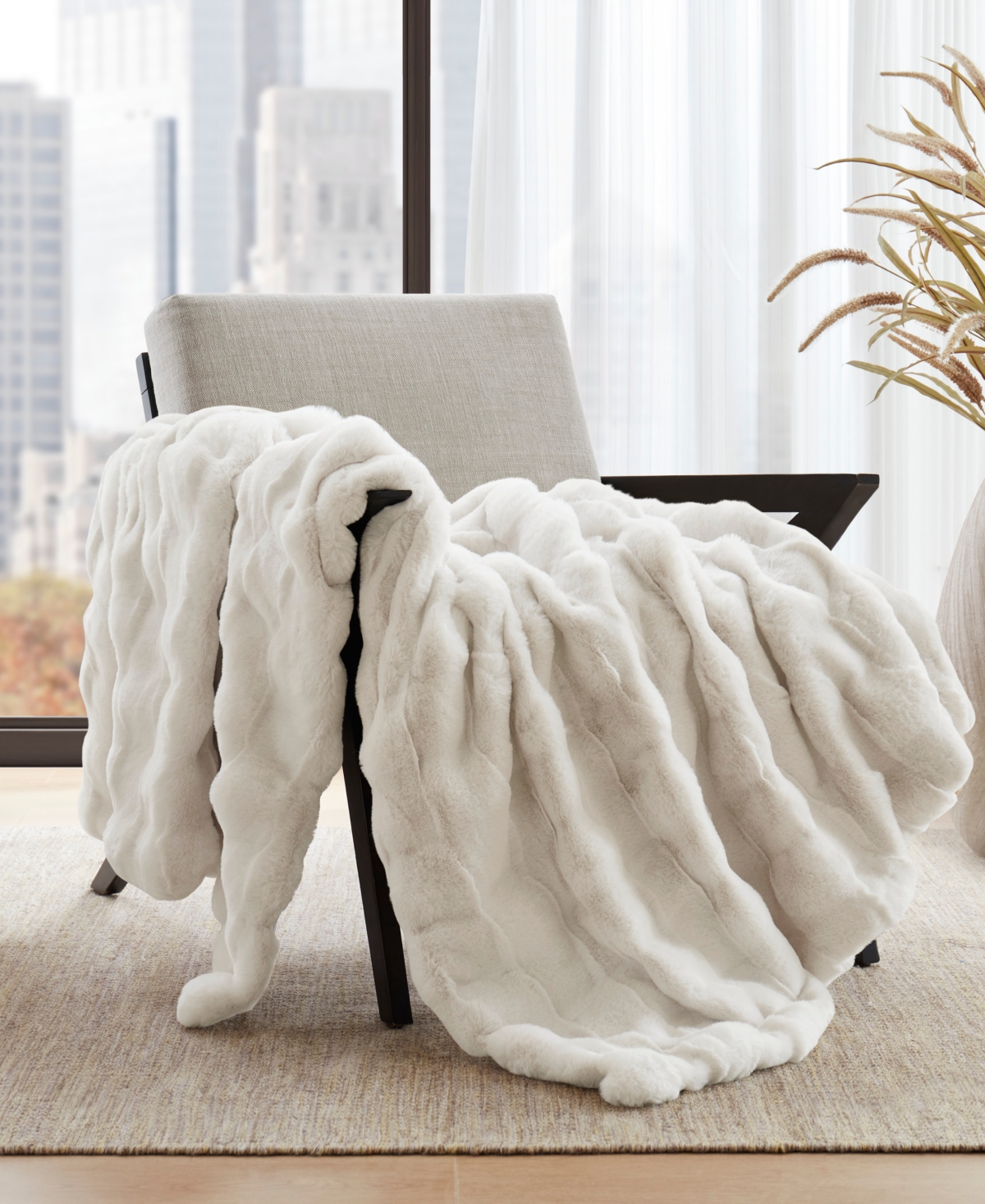 Madison Park Vivienne Faux Fur Throw, 50" x 60"