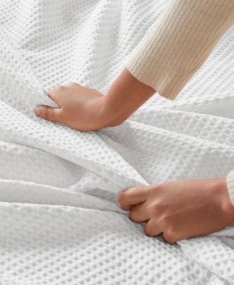 Madison Park Waffle Weave Cotton Blanket, Twin