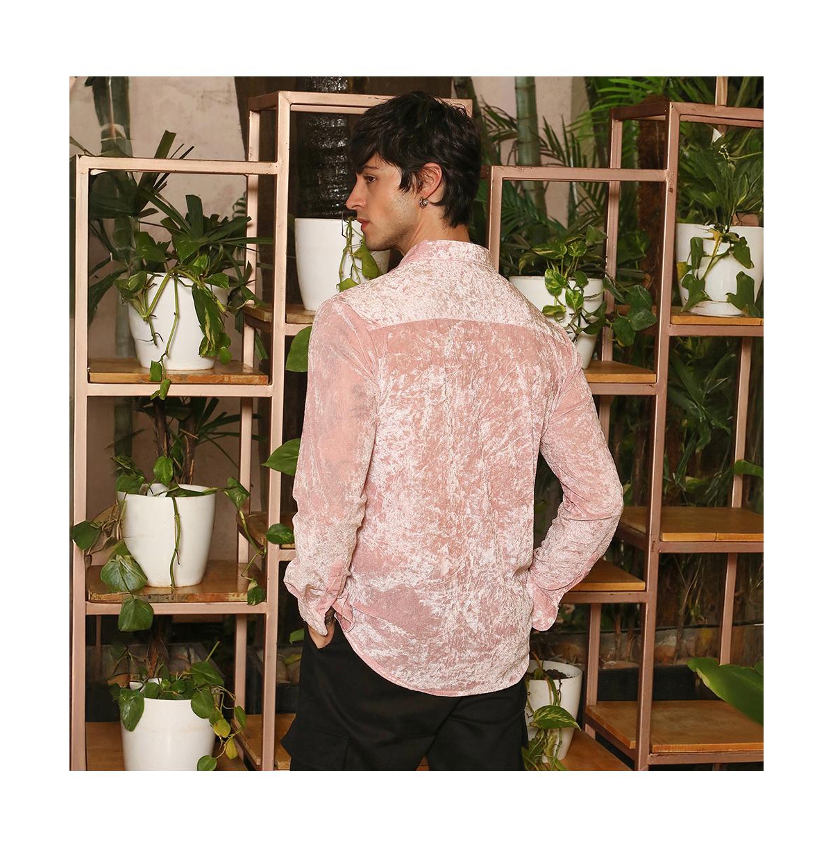 Campus Sutra Men's Solid Velvet Shirt