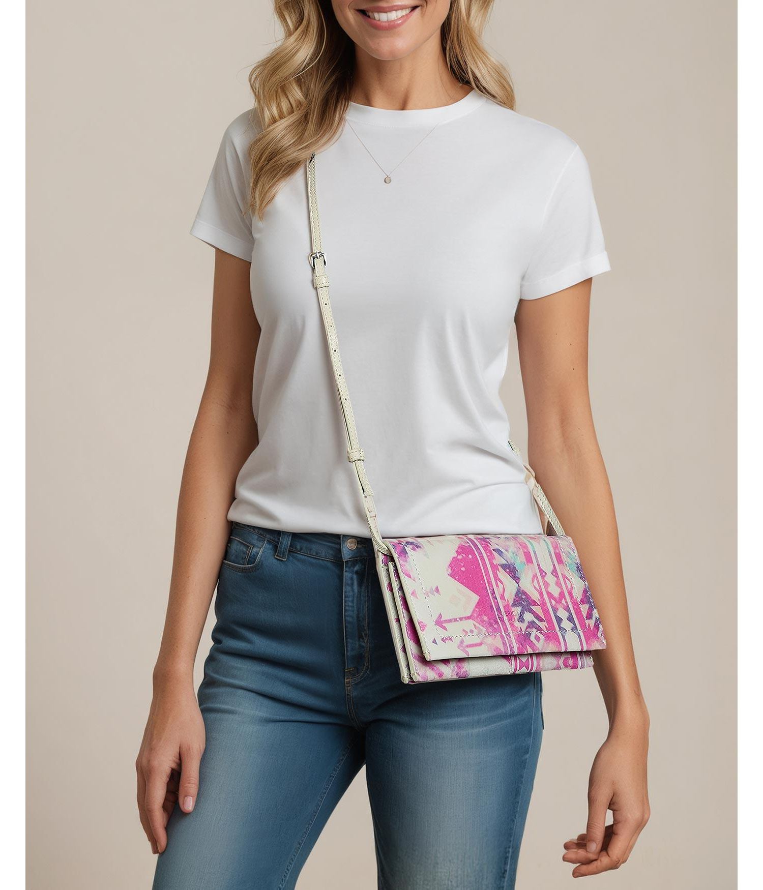 Teddy Crossbody