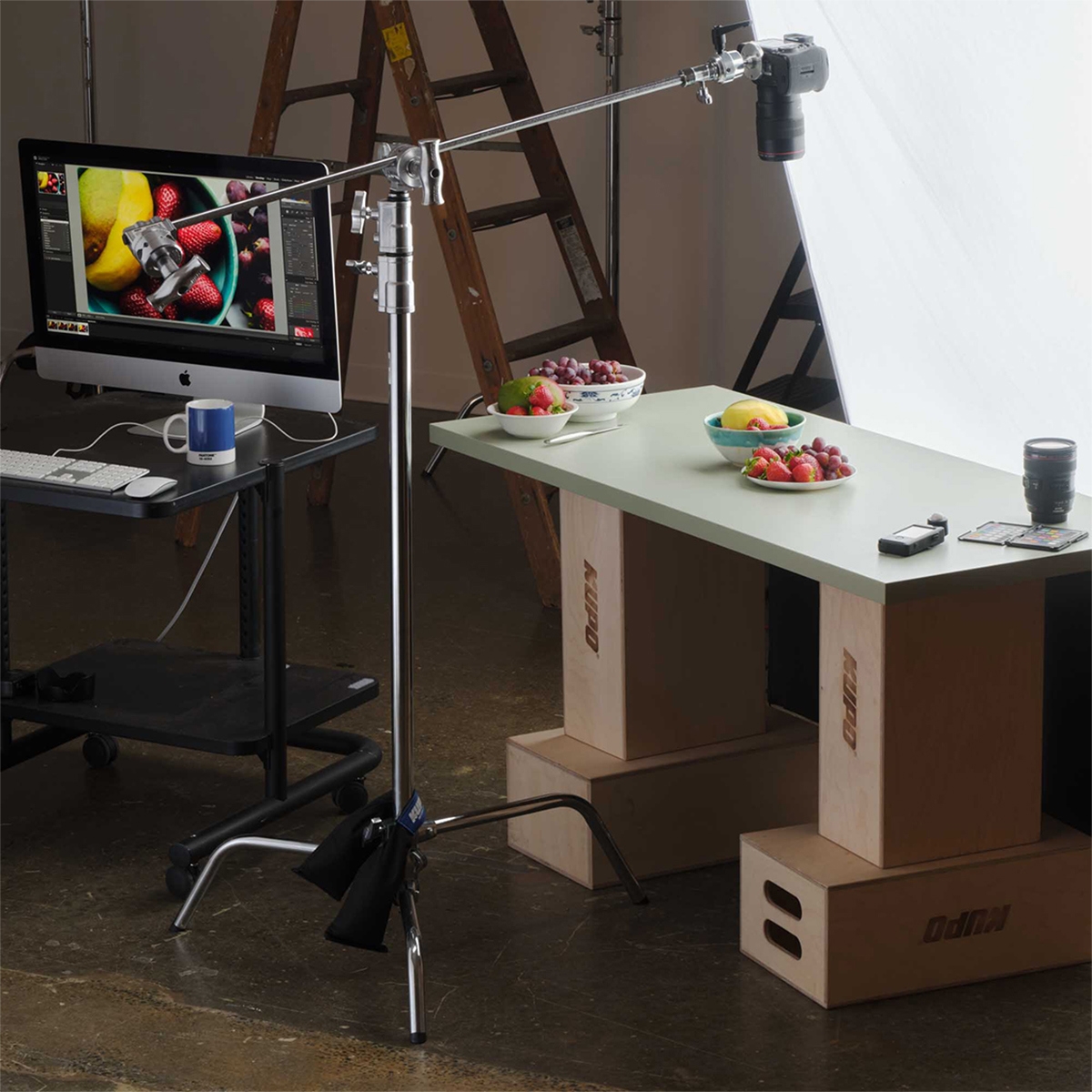 Kupo 40" Master C-Stand with Sliding Leg Kit with Camera Mounting Plate and 10 lbs Weight Bag