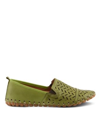 Kapri Flexible Leather Loafer with Cutout Detail and Removable Arch Support Insole