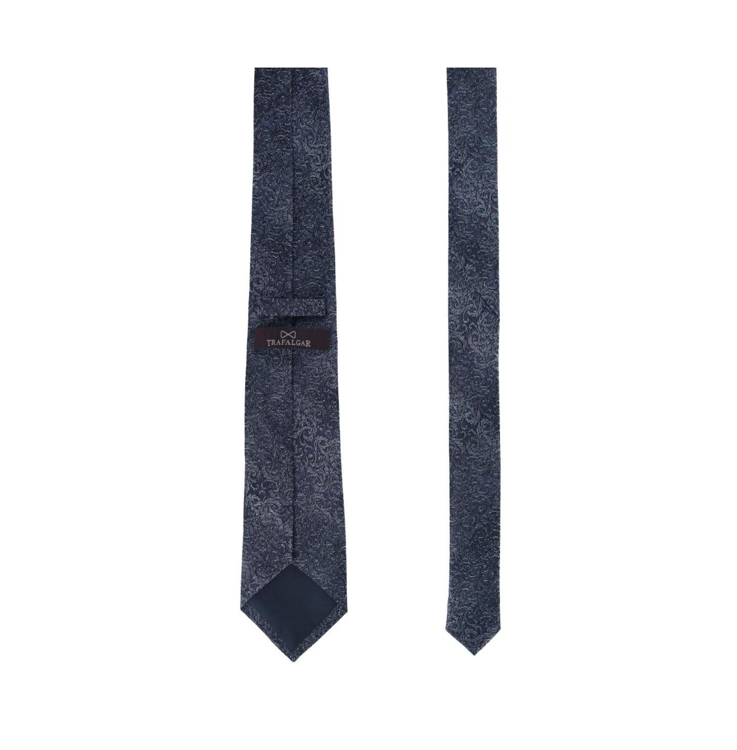 Мужские галстуки TRAFALGAR Esteban Scrolling Vines Tone on Tone Patterned Silk Necktie, цвет: Серебристый / Чёрный — фото 3