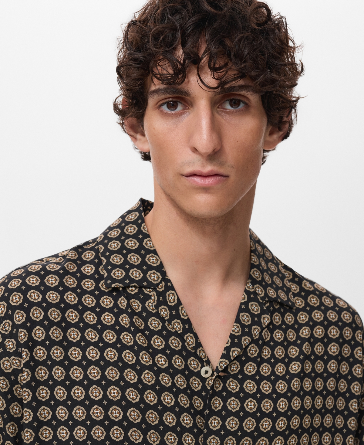 Mango Men's Printed Fluid Regular-Fit Shirt