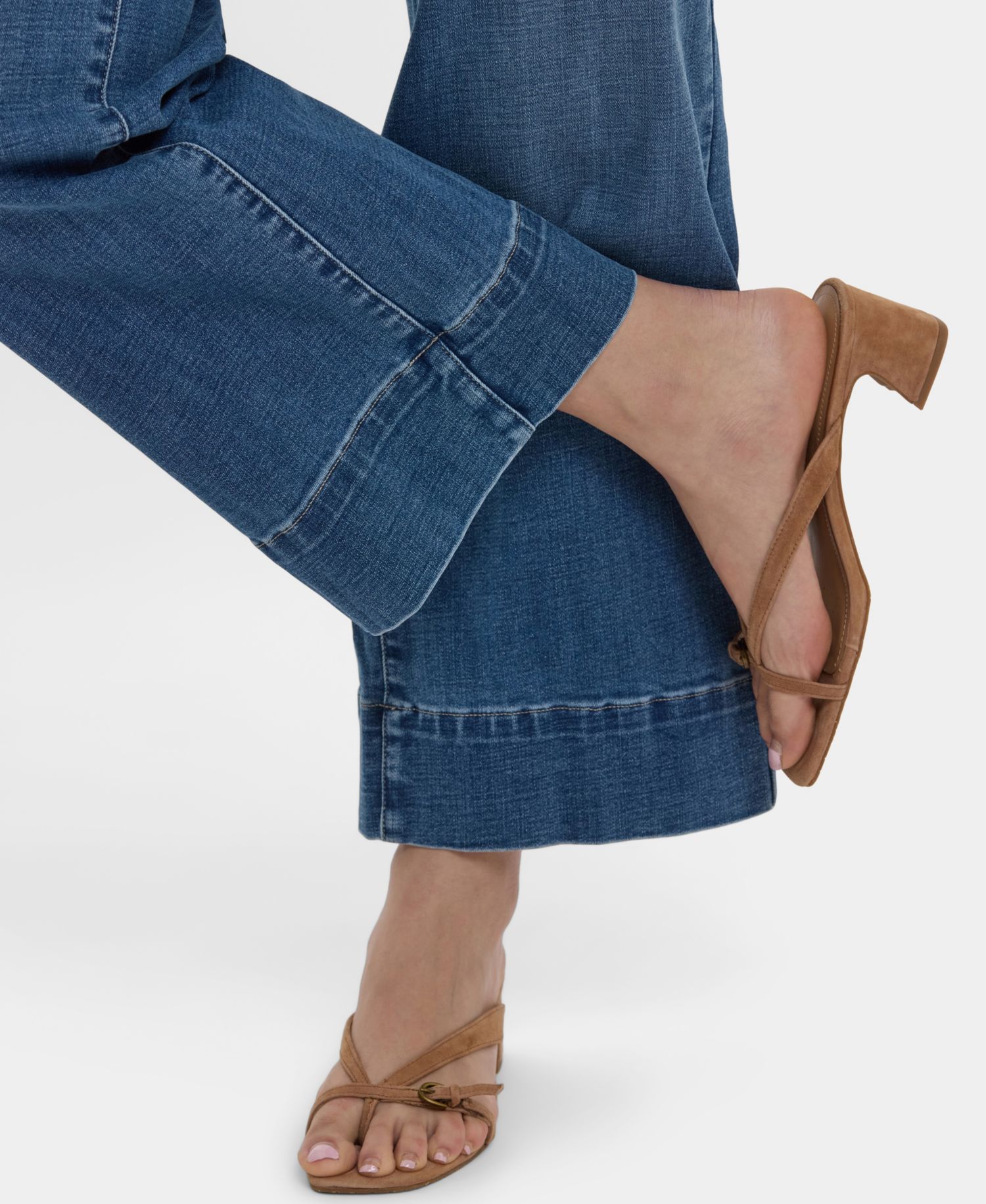 Women's Teresa Wide Leg Ankle Jeans