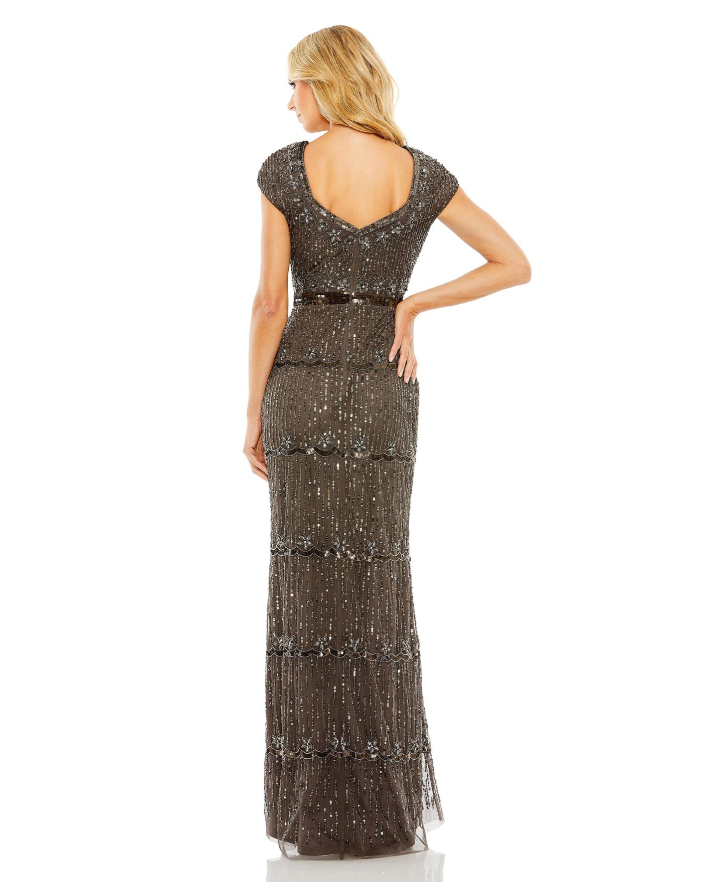 Женская кепка Mac Duggal Cap Sleeve Sweetheart Neckline Beaded Sequin Column Gown, цвет: Угольный — фото 2