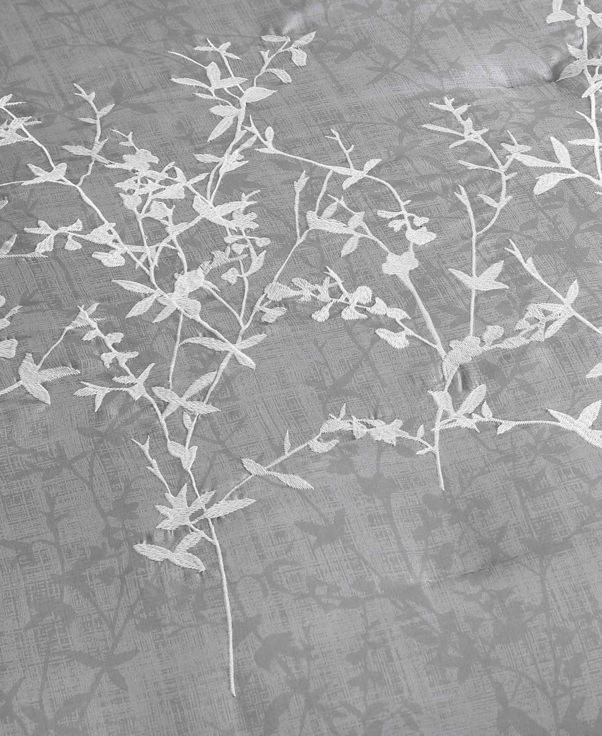 Hallmart Collectibles Henly Embroidered 5-pc. Comforter Sets In Gray