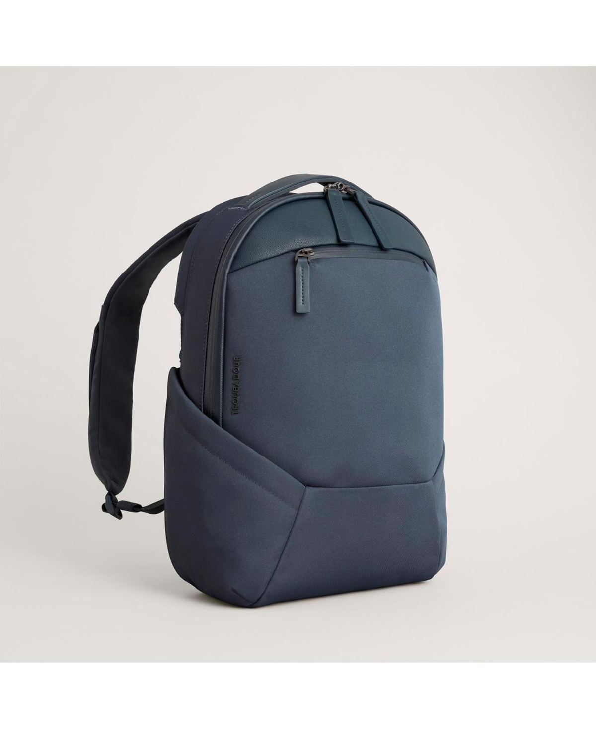Troubadour Apex Compact Backpack 4.0