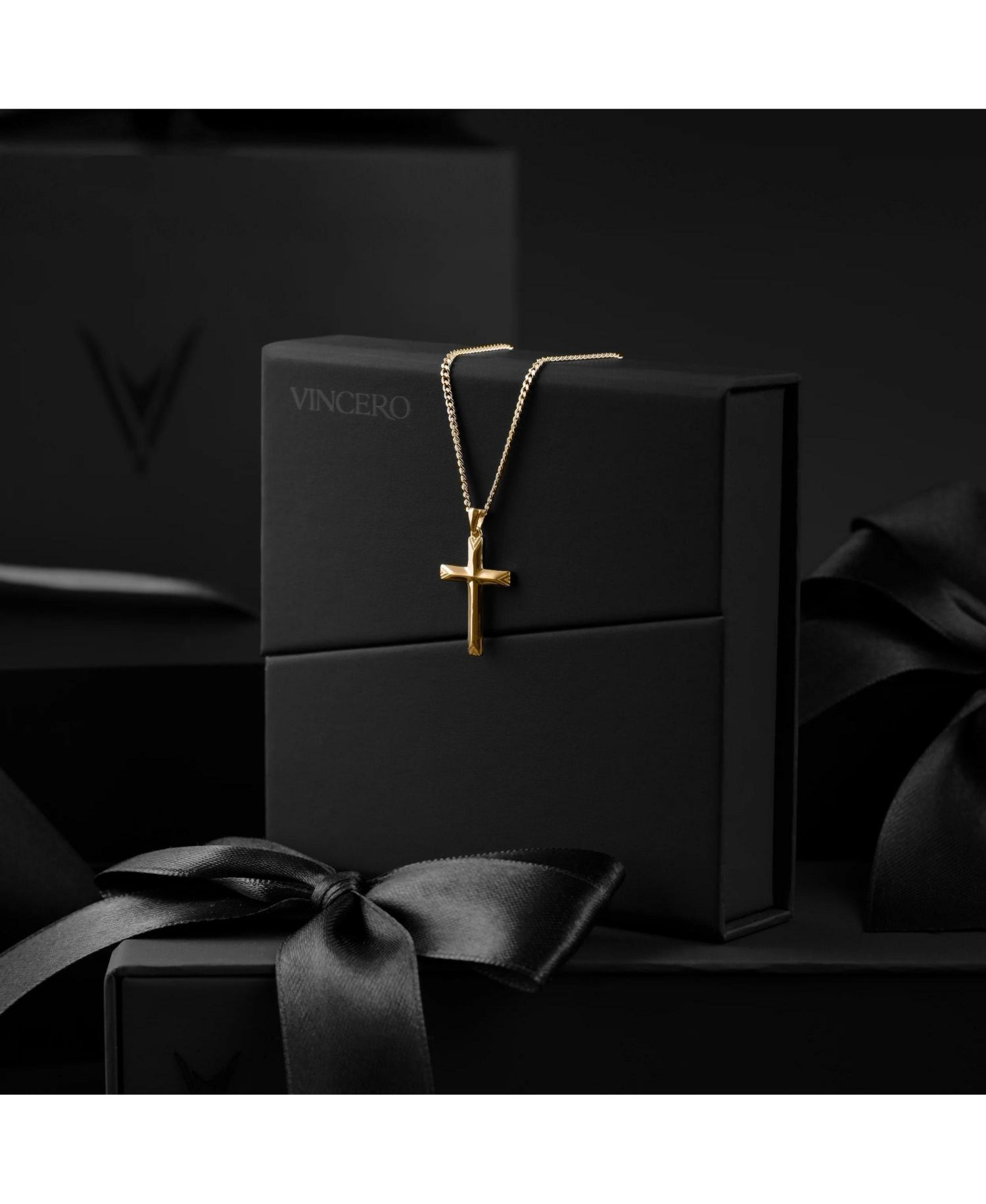 Men's Gold Cross Pendant Necklace with 21" Curb Chain