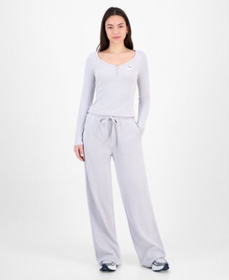 Juniors' Hacci Embroidered Long-Sleeve Henley