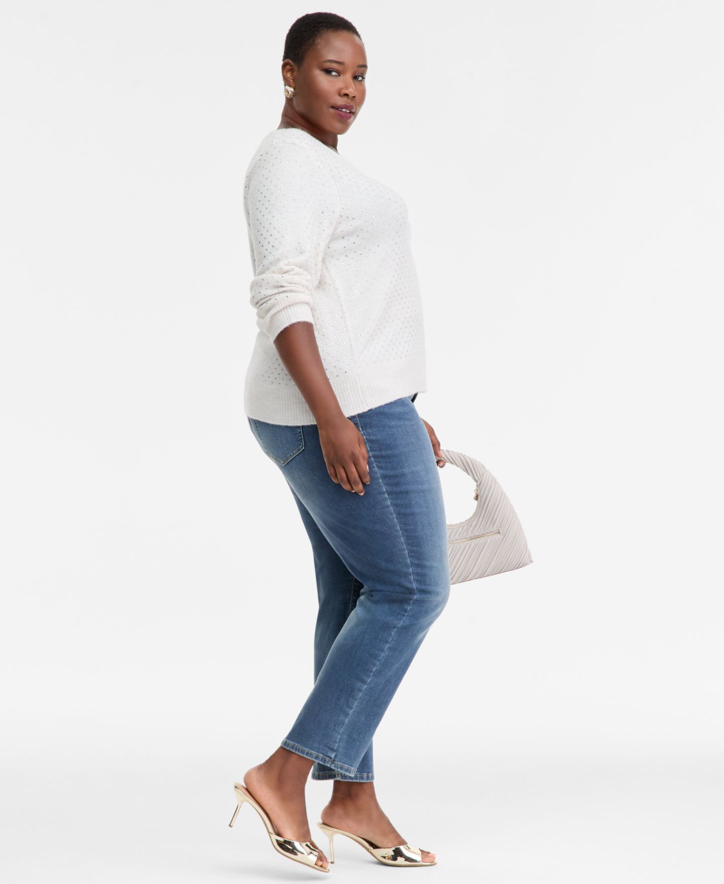 Женские джинсы I.N.C. International Concepts Plus Size Slim Tech Rolled-Cuff Boyfriend, цвет: Средний индиго — фото 5