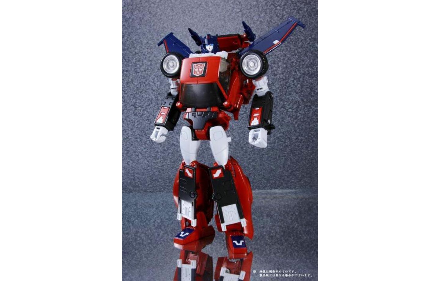 Детская фигурка Transformers MP-26 Road Rage Red Tracks Masterpiece — фото 3