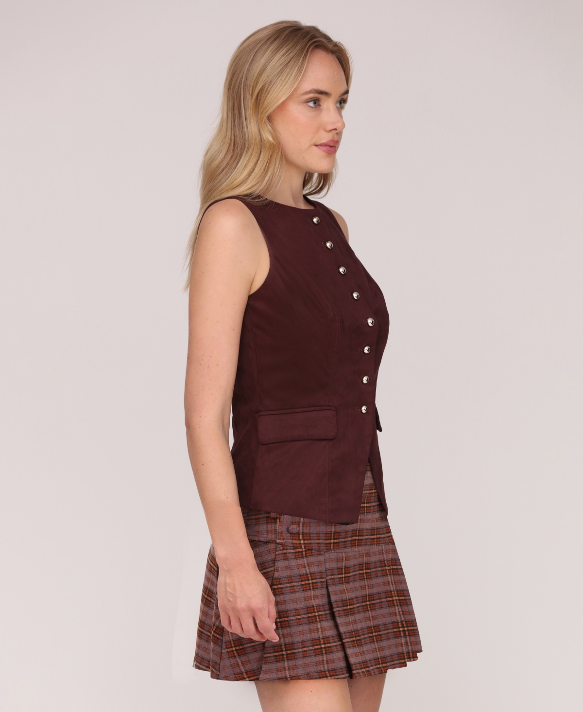 Avec Les Filles Faux Suede Vest In Burgundy
