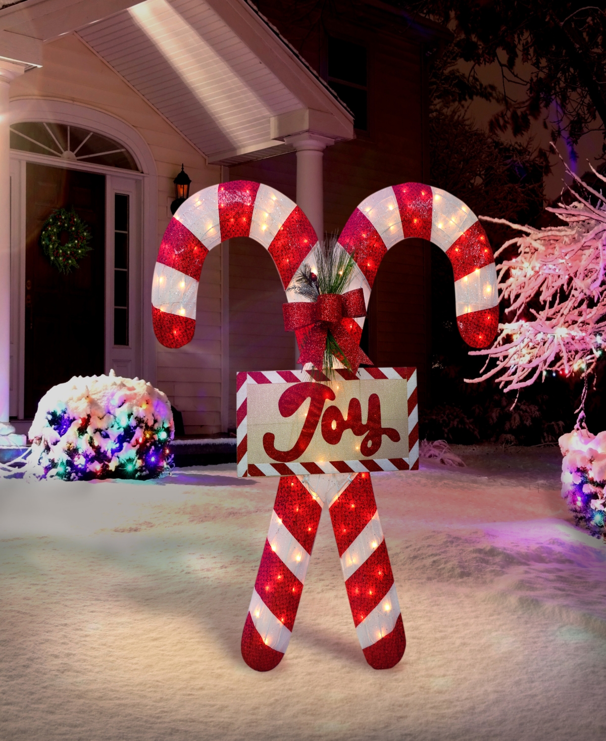 4' Lighted Outdoor Fabric Mesh Candy Cane Pair with 100 Underwriters Laboratories Clear Incandescent Lights