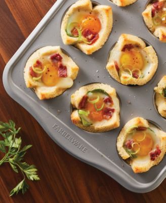 Disney Bake with Mickey Mouse 4-Pc. Bakeware Set