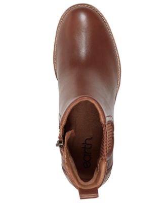 Women's Cassi Block Heel Chelsea Booties