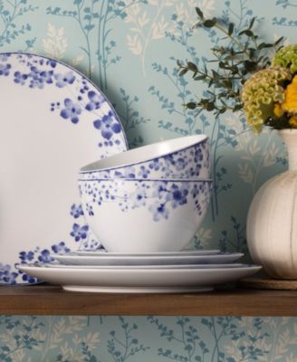 Bloomington Road Blue 30-Piece Dinnerware Set, Service for 6