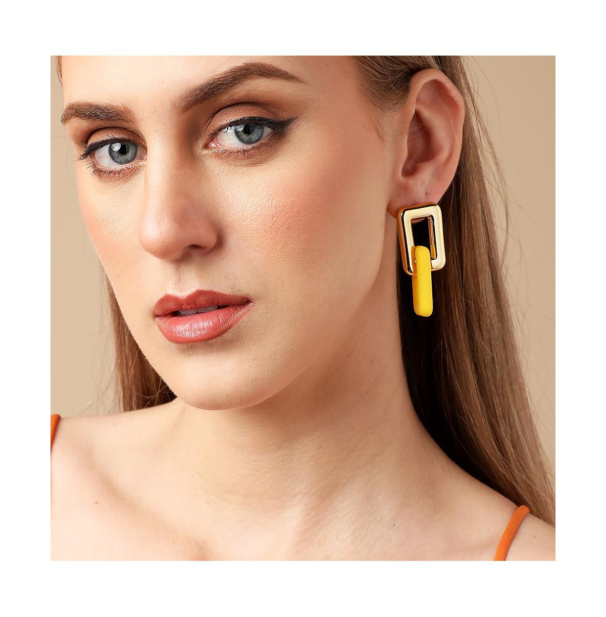 Sohi Women's Yellow Colourblock Chainlink Drop Earrings