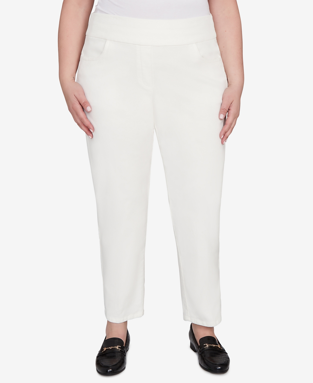 Alfred Dunner Plus Size Vienna Allure Fit Flat Front Corduroy Short Length Pant In White