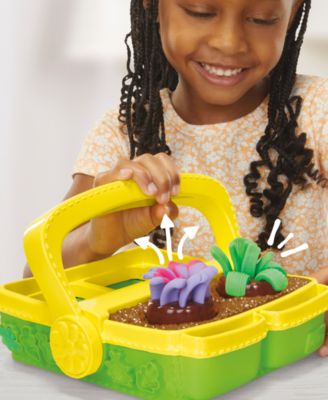 Blooming Flowers Garden Toy Playset