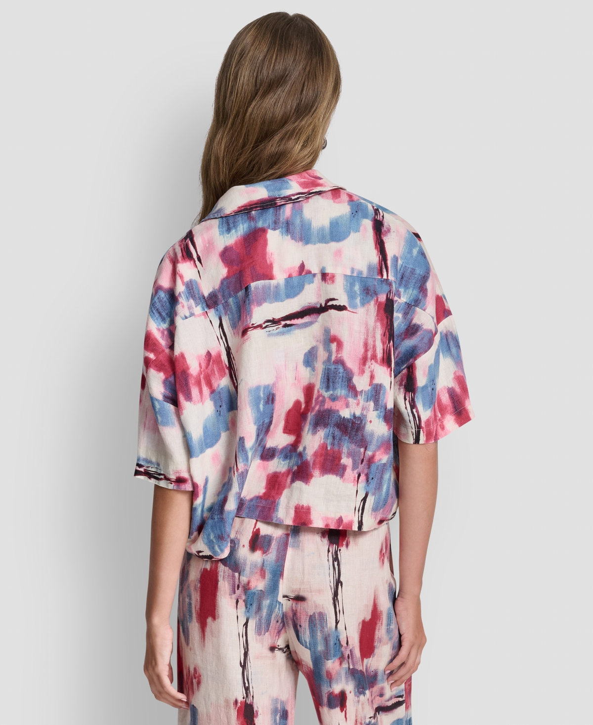 Dkny Women's Printed Short Sleeves Convertible Collar Top