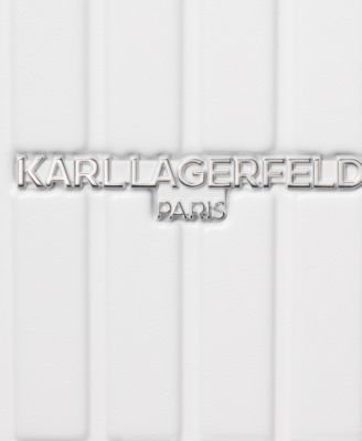 Sentimental Voyage 21" Upright Luggage