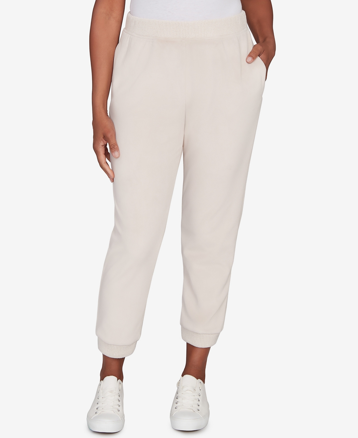 Alfred Dunner Petite Calm Luxe Soft Luxe Knit Jogger In Neutral