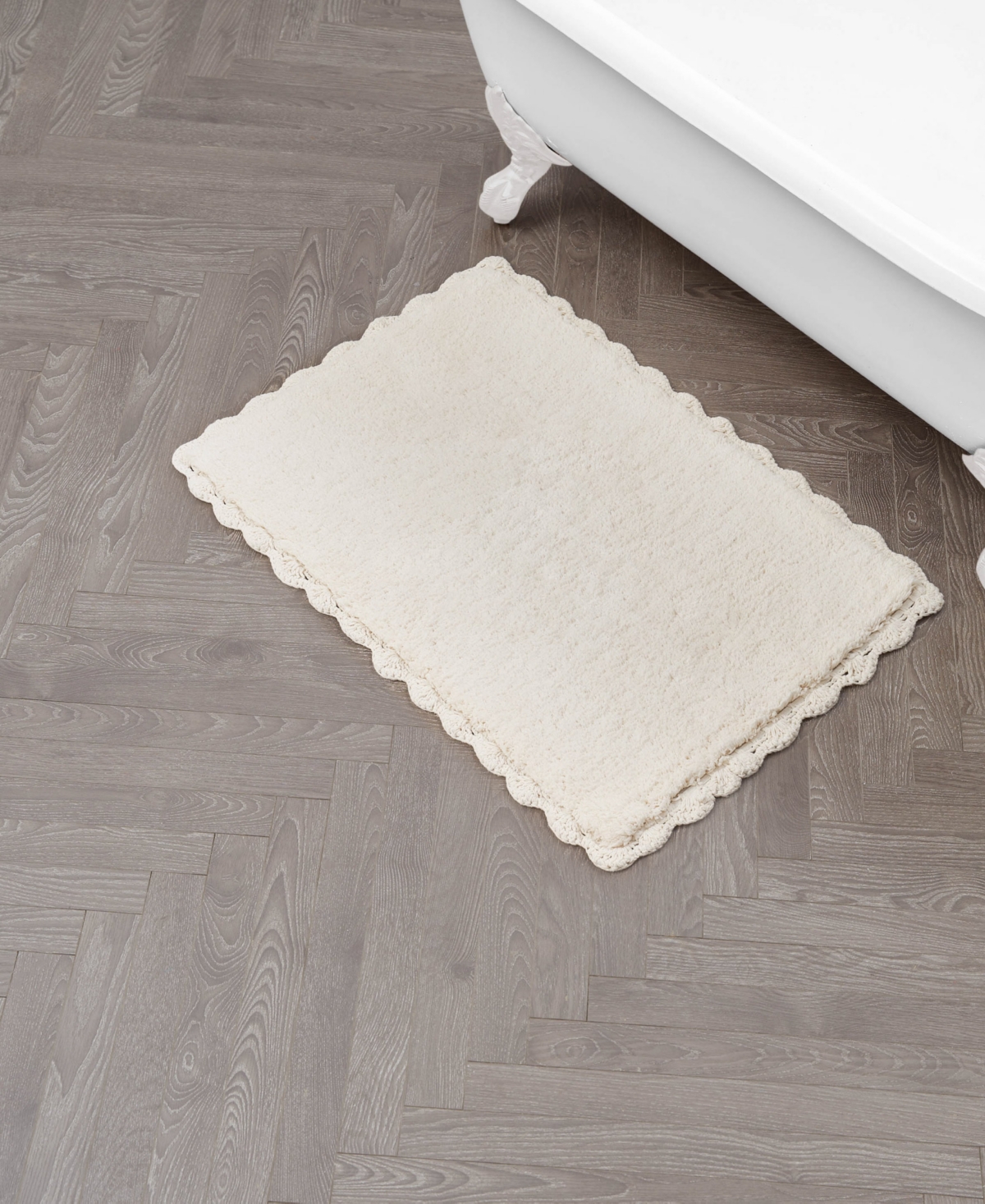 Laura Ashley Heathered Crochet Border Cotton Bath Rug, 20" X 32" In Neutral